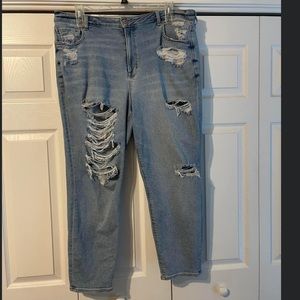 American eagle mom jeans